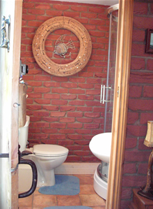 En-suite bathroom